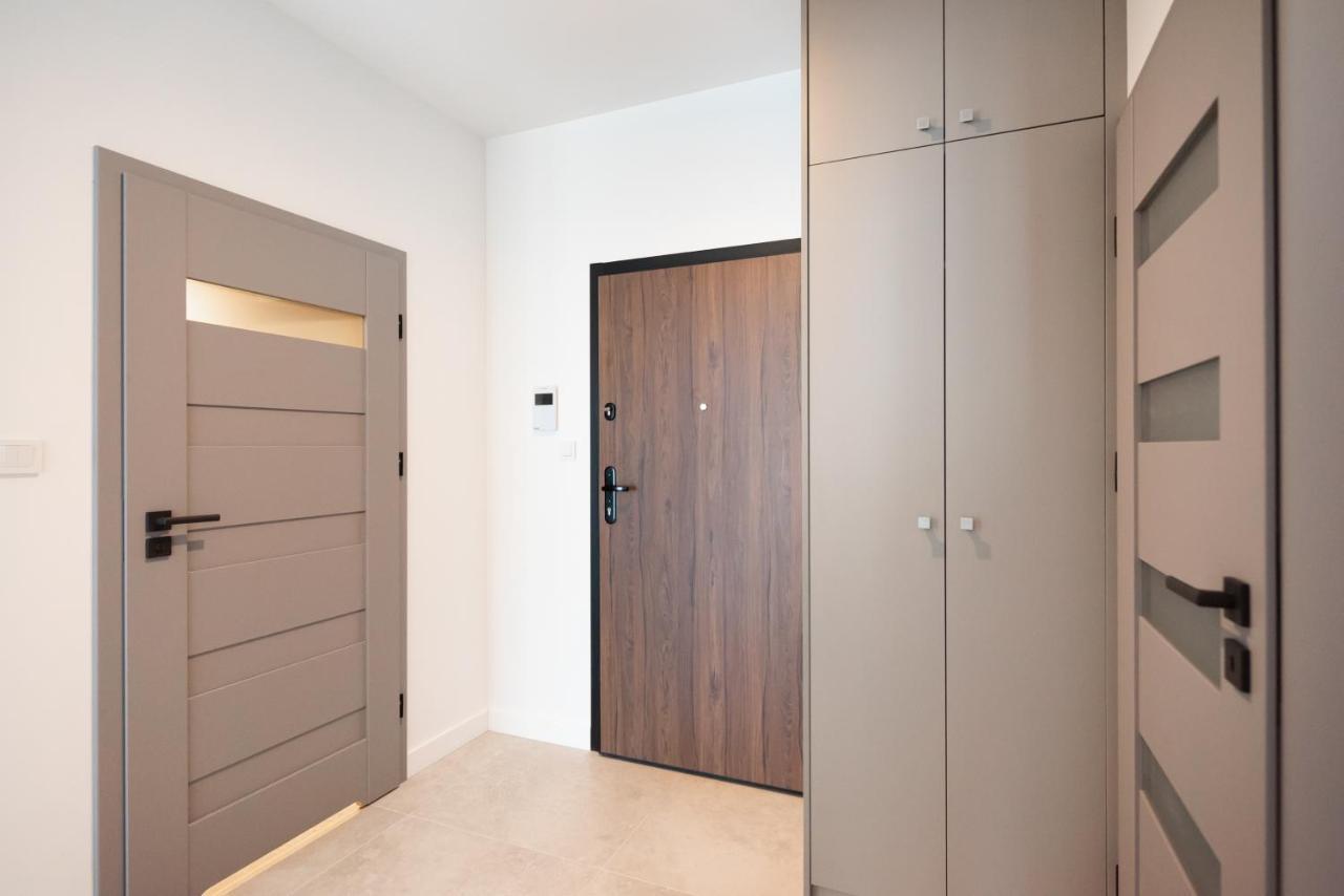 Royal Garden Wilanow Apartment Warsaw Ngoại thất bức ảnh